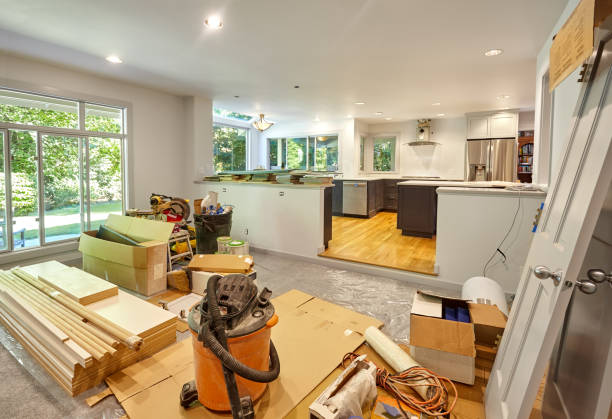 Professional Cabinet Refacing technician working in Stratford, NJ